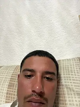 Snapshot of Maxxxxxsanchessss chatting on April 2026 12:22:02 AM Maxxxxxsanchessss online show from April 2026 12:22:02 AM