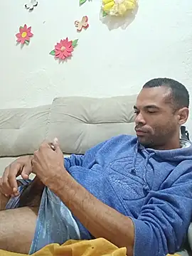 Poptrezegostoso online show from July 2026 03:44:01 PM
