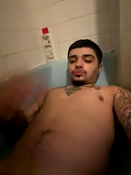 Snapshot of papiVilla23 chatting on September 2025 04:58:01 AM papiVilla23 online show from September 2025 04:58:01 AM