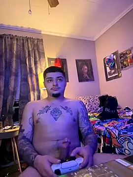 Snapshot of papiVilla23 chatting on December 2025 10:37:02 PM papiVilla23 online show from December 2025 10:37:02 PM