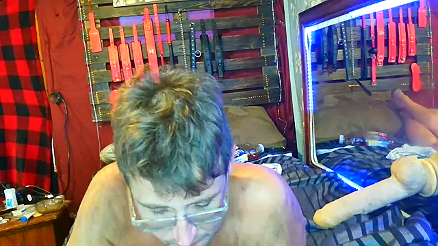 Snapshot of dylanroberts1995 chatting on October 2025 10:50:01 PM dylanroberts1995 online show from October 2025 10:50:01 PM