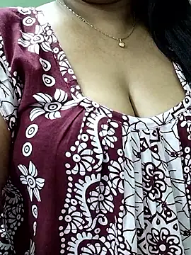 abinaya26 online show from February 2026 03:23:01 PM