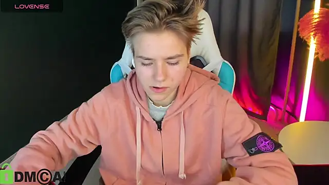 Jean Wilsons online show from March 2025 01:15:01 PM