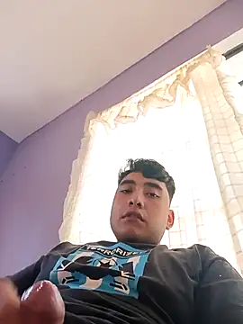 crisssalazar online show from March 2025 11:38:02 PM