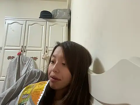 Snapshot of ladypaggy chatting on March 2025 03:39:01 PM ladypaggy online show from March 2025 03:39:01 PM