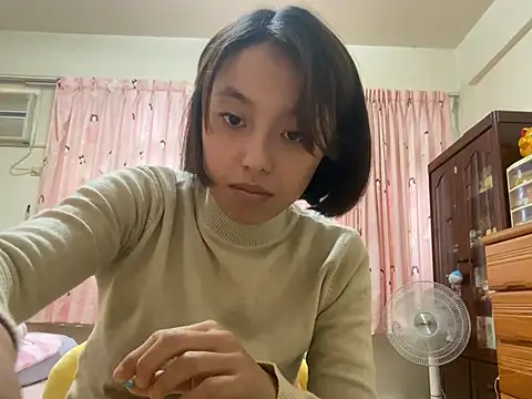 Snapshot of ladypaggy chatting on March 2025 08:23:02 AM ladypaggy online show from March 2025 08:23:02 AM