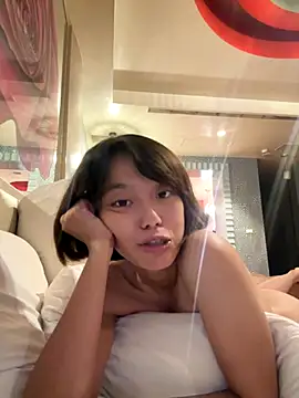 Snapshot of ladypaggy chatting on October 2025 05:49:02 AM ladypaggy online show from October 2025 05:49:02 AM