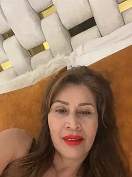 HotBellaMilf online show from May 2026 12:52:02 AM