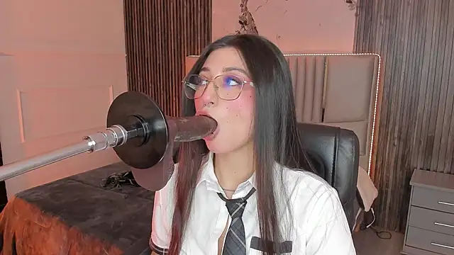 Snapshot of Gabrielakassi chatting on October 2025 11:39:01 AM Gabrielakassi online show from October 2025 11:39:01 AM