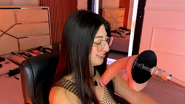 Snapshot of Gabrielakassi chatting on November 2025 12:15:02 PM Gabrielakassi online show from November 2025 12:15:02 PM