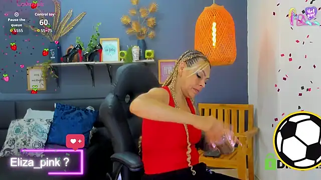 Snapshot of yessila_parker chatting on June 2026 08:56:01 AM yessila parker online show from June 2026 08:56:01 AM
