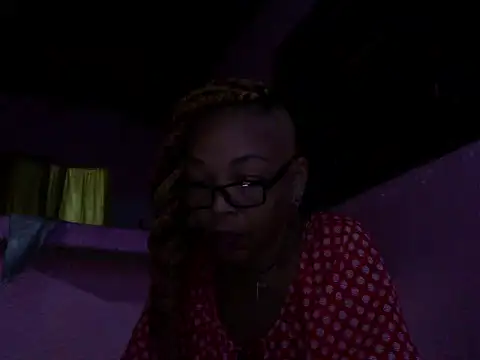 Snapshot of Ladyzee25 chatting on March 2026 11:54:02 PM Ladyzee25 online show from March 2026 11:54:02 PM