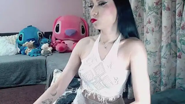 Snapshot of Maddison_Summer chatting on March 2026 10:48:01 PM Maddison Summer online show from March 2026 10:48:01 PM