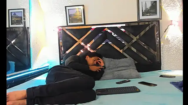 amelia noe online show from October 2025 06:44:01 AM