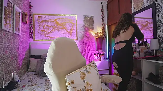 missjudi online show from December 2025 08:16:02 PM