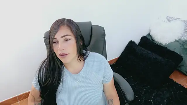 luna lgomez  online show from May 2026 11:50:02 AM
