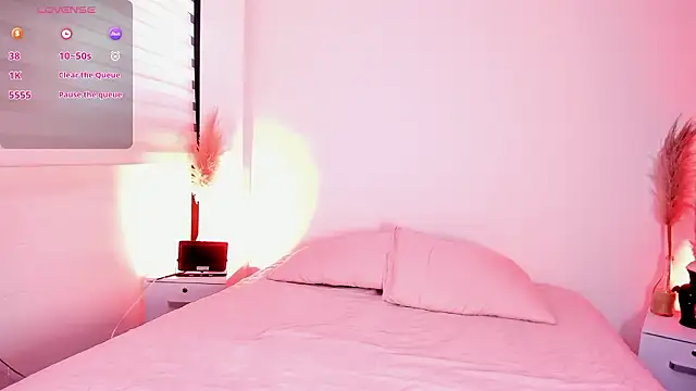 Fernanda liie  online show from March 2026 12:22:01 PM