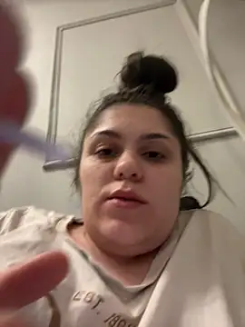 Layla- online show from January 2025 05:39:01 PM