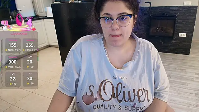 Layla- online show from March 2026 09:37:01 AM