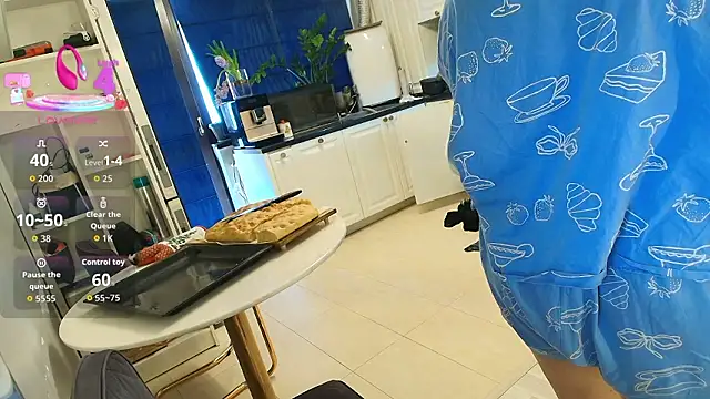 Layla- online show from March 2026 09:59:02 AM