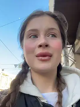 Snapshot of melicious_ chatting on March 2025 01:07:01 PM melicious online show from March 2025 01:07:01 PM