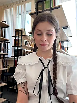 Snapshot of melicious_ chatting on September 2025 08:08:01 AM melicious online show from September 2025 08:08:01 AM