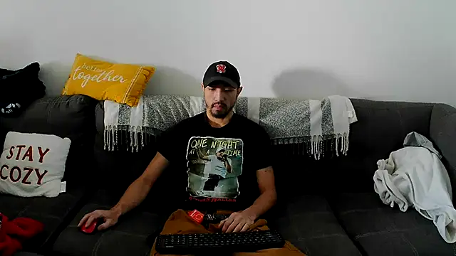 Snapshot of mister_jimmy chatting on February 2025 09:58:02 PM mister jimmy online show from February 2025 09:58:02 PM