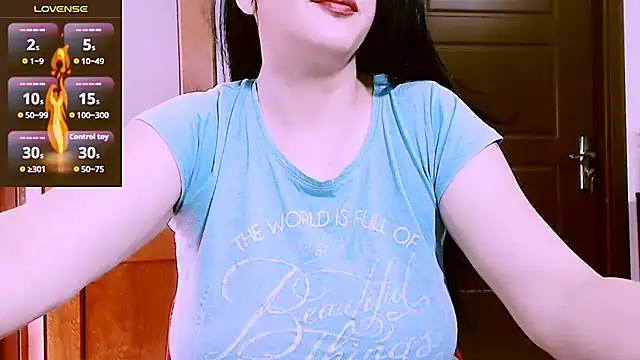Snapshot of Alina_eve chatting on July 2026 10:43:01 AM Alina eve online show from July 2026 10:43:01 AM