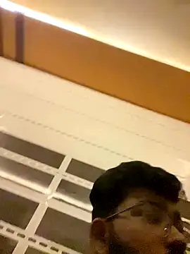 DoctorAlonee46 online show from September 2025 04:17:01 PM