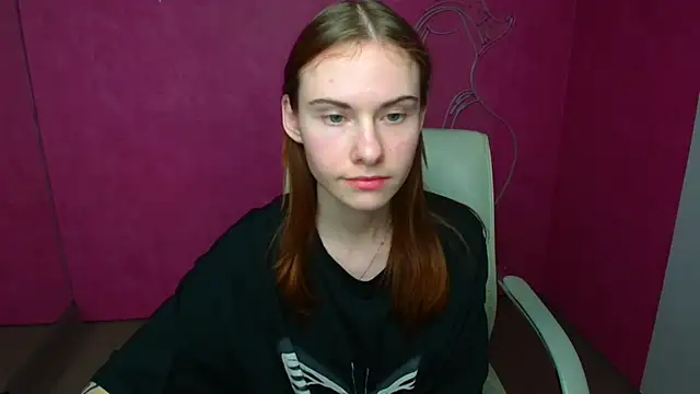 Snapshot of Fiona_Night chatting on March 2025 11:03:02 PM Fiona Night online show from March 2025 11:03:02 PM