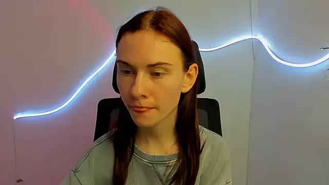 Snapshot of Fiona_Night chatting on March 2025 01:24:02 AM Fiona Night online show from March 2025 01:24:02 AM