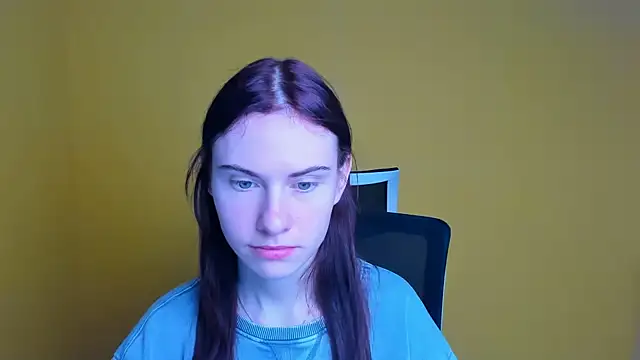 Snapshot of Fiona_Night chatting on March 2025 06:09:01 PM Fiona Night online show from March 2025 06:09:01 PM