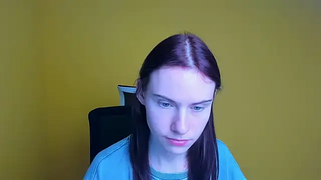 Snapshot of Fiona_Night chatting on March 2025 09:24:02 PM Fiona Night online show from March 2025 09:24:02 PM