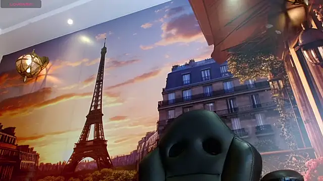 Gabi Prince online show from November 2025 07:40:03 PM