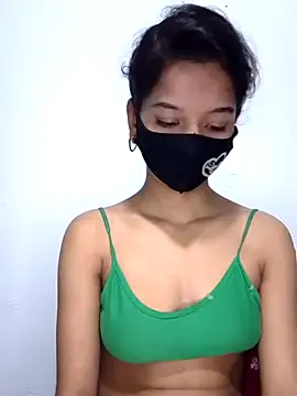 Snapshot of Orna-1 chatting on March 2025 07:44:02 PM Orna-1 online show from March 2025 07:44:02 PM