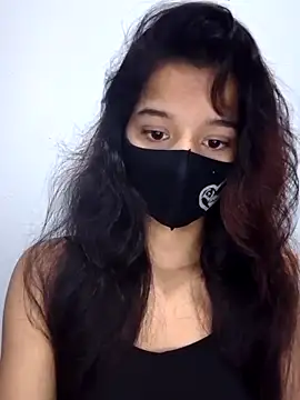 Snapshot of Orna-1 chatting on March 2025 06:01:02 PM Orna-1 online show from March 2025 06:01:02 PM