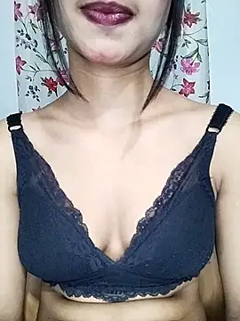 Snapshot of Orna-1 chatting on September 2025 07:15:02 PM Orna-1 online show from September 2025 07:15:02 PM