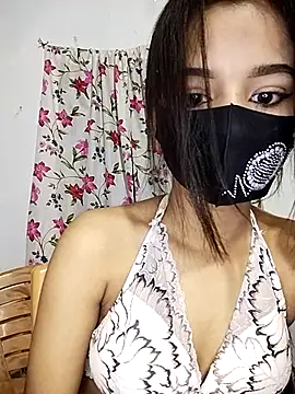 Snapshot of Orna-1 chatting on September 2025 06:43:02 PM Orna-1 online show from September 2025 06:43:02 PM