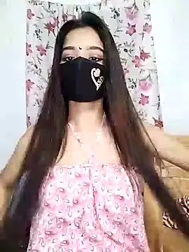 Snapshot of Orna-1 chatting on October 2025 08:41:01 PM Orna-1 online show from October 2025 08:41:01 PM