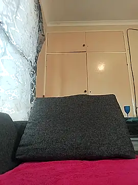 Snapshot of JuicyMilkyTizzy chatting on September 2025 11:43:01 AM JuicyMilkyTizzy online show from September 2025 11:43:01 AM