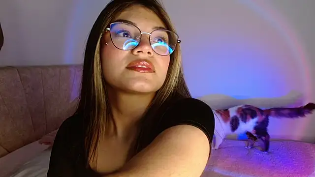  Camilaaa  online show from March 2025 05:08:02 AM