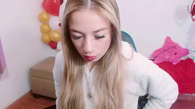 hannah 026 online show from September 2025 12:27:02 PM