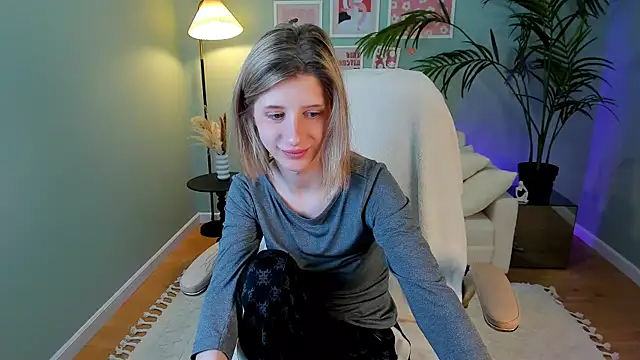 Snapshot of amorearte_m chatting on March 2025 03:53:02 AM amorearte m online show from March 2025 03:53:02 AM