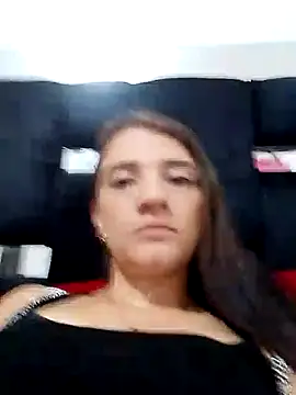 Snapshot of ArianaaGrace chatting on October 2025 10:00:02 PM ArianaaGrace online show from October 2025 10:00:02 PM