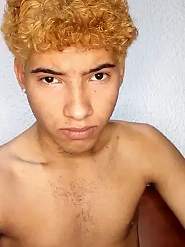 Snapshot of John_los666_hot chatting on March 2025 05:35:02 PM John los666 hot online show from March 2025 05:35:02 PM