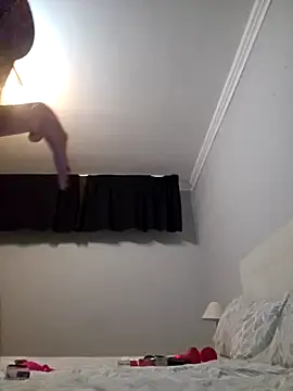 Snapshot of Melody73 chatting on September 2025 04:16:02 AM Melody73 online show from September 2025 04:16:02 AM