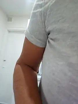 Snapshot of Melody73 chatting on October 2025 05:24:01 AM Melody73 online show from October 2025 05:24:01 AM