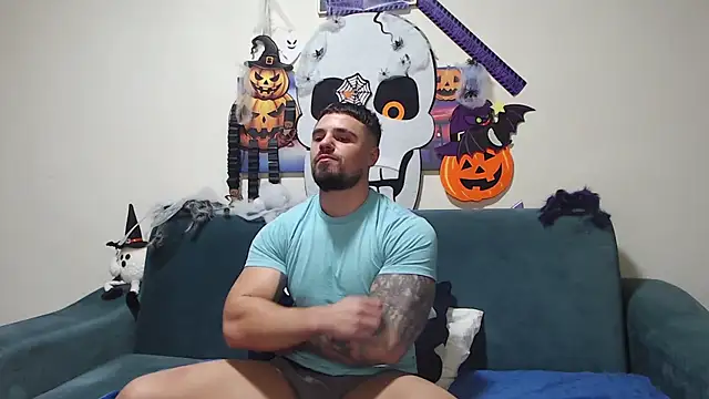 Tiberius hunk online show from November 2025 01:55:01 PM