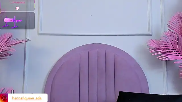 Hanaahquinn online show from December 2025 12:03:02 PM