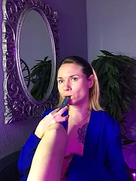 EmmaGallen online show from March 2025 08:43:01 AM